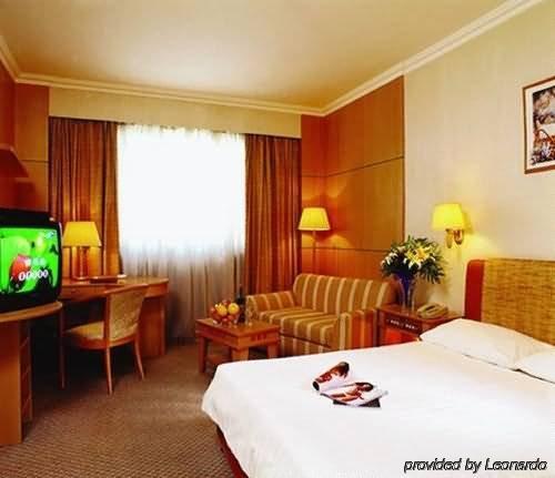Cts Hotel Beijing Room photo